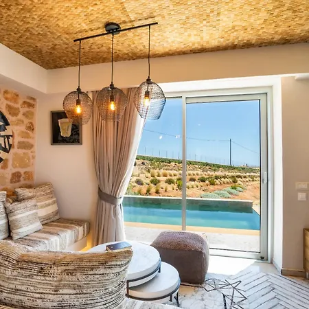 Vala Luxury B I Private Pool&200m To *